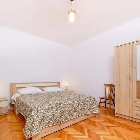 Kuca Fides Tatil Evi *