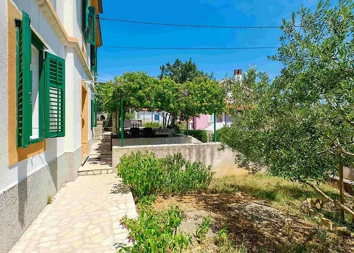 Prázdninový dům Kuca Fides *